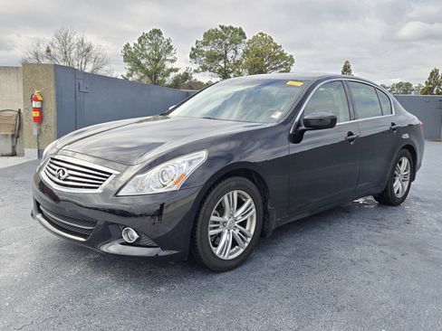 Used 2013 INFINITI G37 Journey w/ Premium Pkg image 1