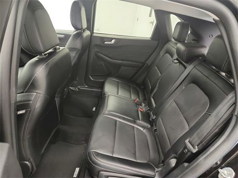Used 2025 Ford Escape Platinum image 33