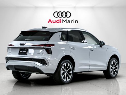 New 2026 Audi Q3 quattro 2.0T AWD/4WD image 5