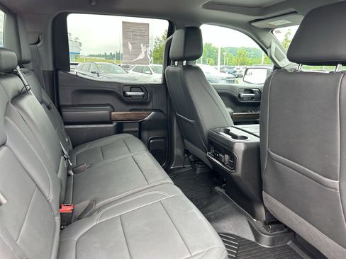 Used 2021 Chevrolet Silverado 1500 LT Trail Boss w/ Convenience Package II AWD/4WD image 19