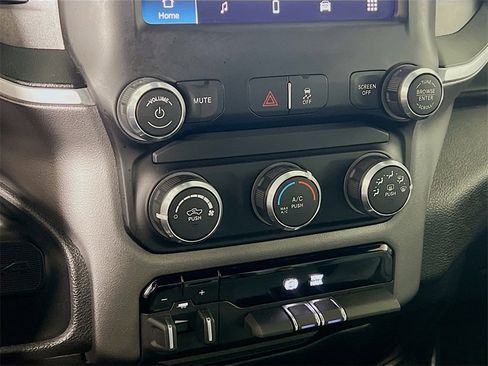 Used 2022 RAM 2500 Big Horn image 15