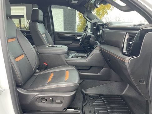 Used 2024 GMC Sierra 2500 AT4 w/ AT4 Premium Plus Package image 37