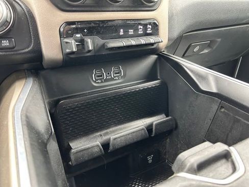 Used 2021 RAM 1500 Laramie image 44