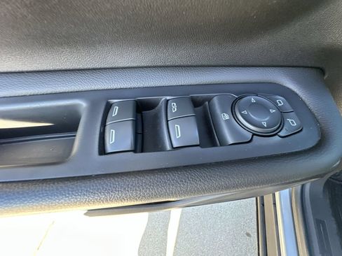 Used 2023 GMC Terrain SLE w/ Driver Convenience Package AWD/4WD image 21