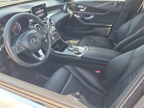 Used 2018 Mercedes-Benz C 300 Sedan image 7