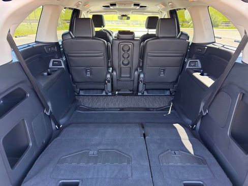 Used 2025 Honda Odyssey Touring image 26