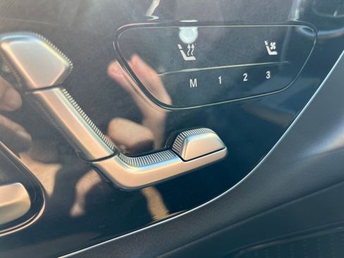 Used 2024 Mercedes-Benz GLC 300 GLC 300 image 22