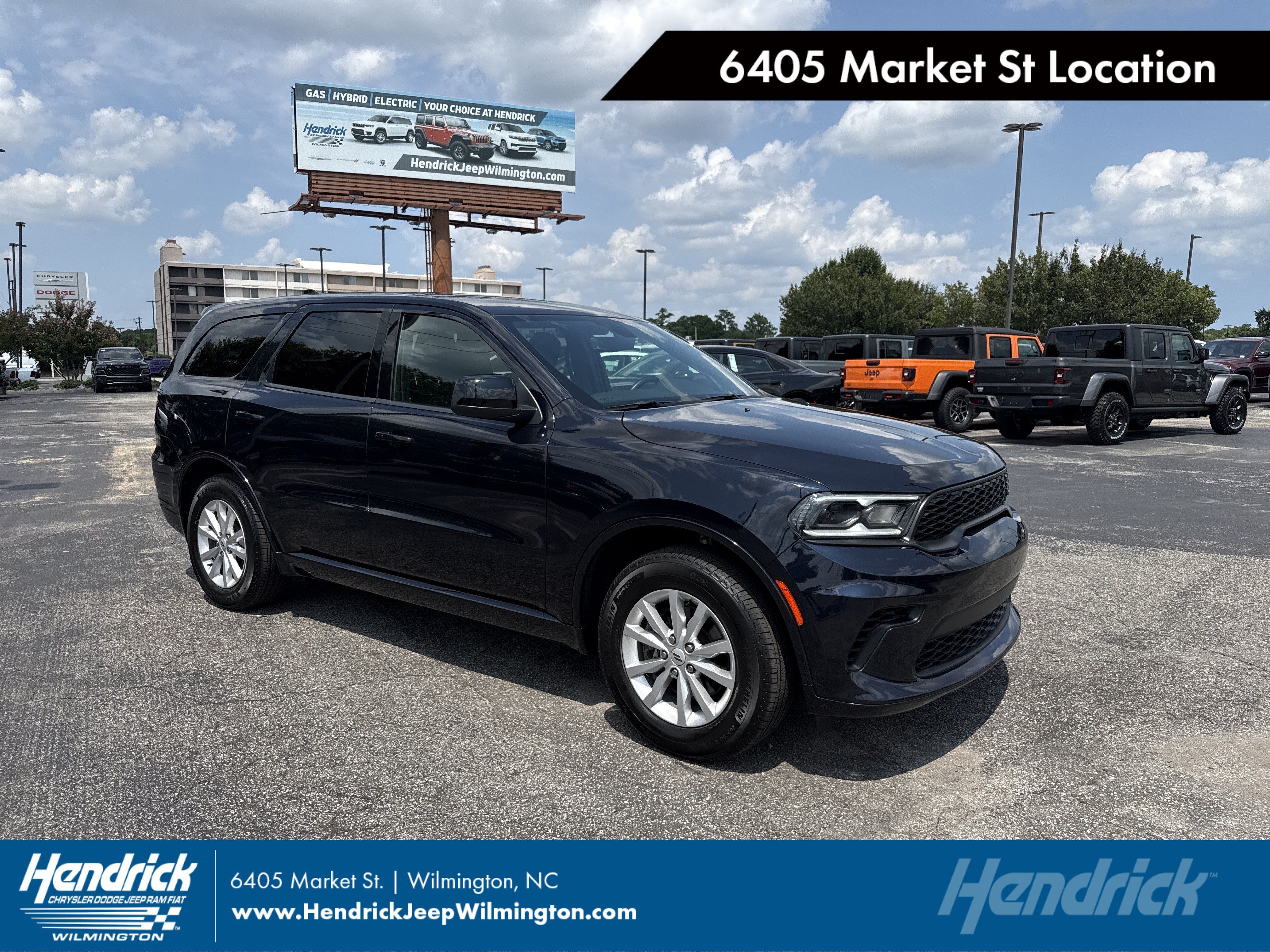 Used 2025 Dodge Durango GT RWD image 1