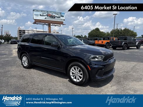 Used 2025 Dodge Durango GT RWD image 1