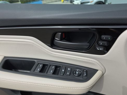 New 2026 Honda Odyssey Touring image 28