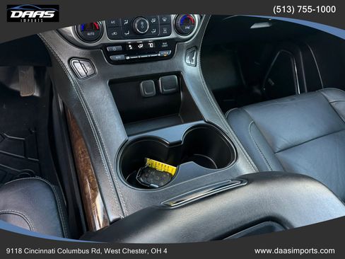 Used 2020 Chevrolet Suburban LT AWD/4WD image 54