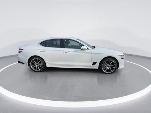 New 2026 Genesis G70 2.5T image 9