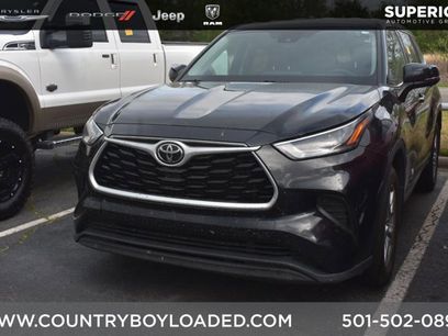 Used 2022 Toyota Highlander L