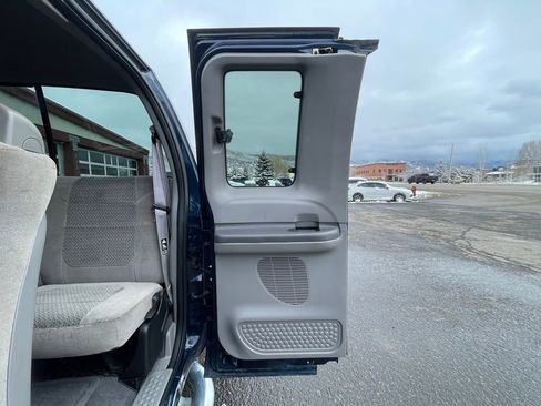 Used 2001 Ford F250 4x4 SuperCab Super Duty image 18