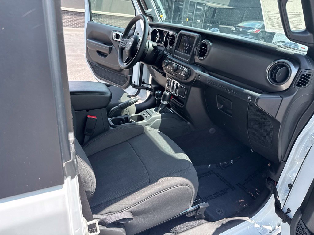 Used 2023 Jeep Wrangler Sport AWD/4WD image 71
