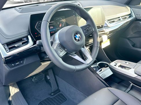 New 2026 BMW X1 xDrive28i w/ Technology Package AWD/4WD image 7