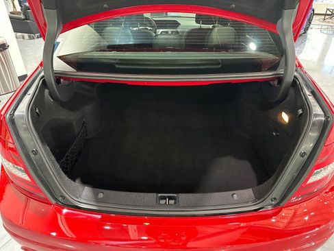 Used 2013 Mercedes-Benz C 250 Sedan image 31