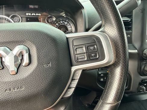 Used 2022 RAM 2500 Big Horn AWD/4WD image 25
