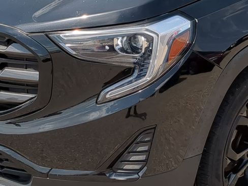 Used 2020 GMC Terrain SLE w/ Driver Convenience Package AWD/4WD image 11