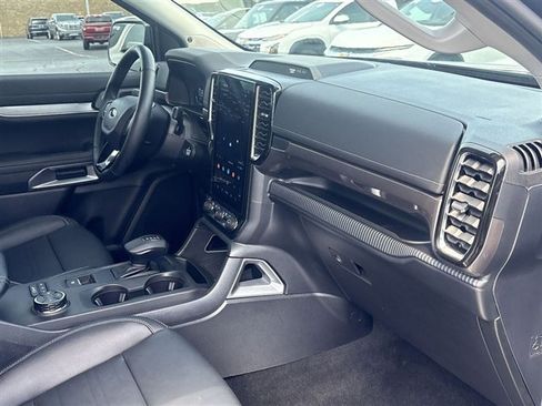 Used 2024 Ford Ranger Lariat w/ FX4 Off-Road Package AWD/4WD image 28