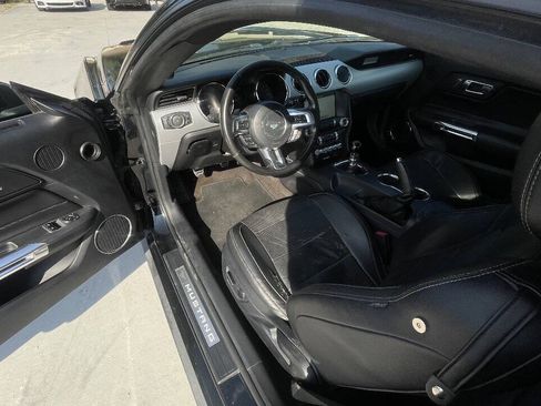 Used 2016 Ford Mustang GT Premium w/ Black Accent Package RWD image 10