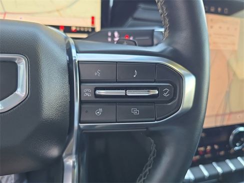 Certified 2025 GMC Acadia Elevation image 28