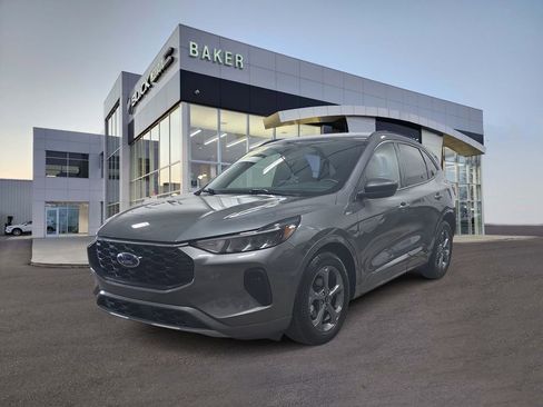 Used 2023 Ford Escape ST-Line image 1