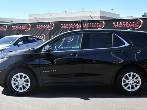 Used 2019 Chevrolet Equinox LT FWD image 4