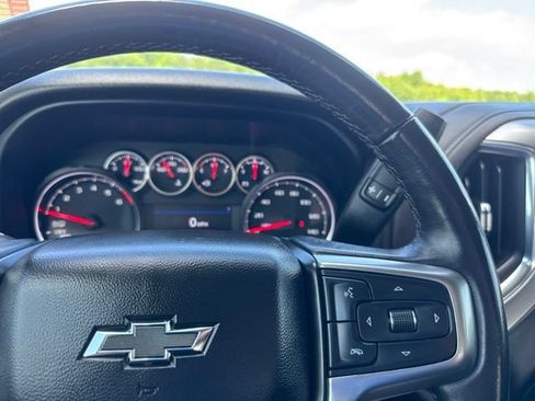 Used 2022 Chevrolet Silverado 1500 RST w/ Safety Package RWD image 14