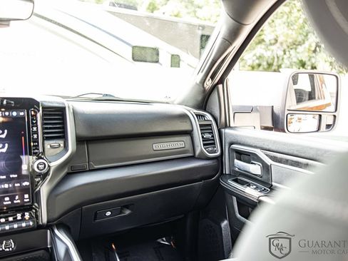 Used 2024 RAM 3500 Big Horn w/ Night Edition AWD/4WD image 28