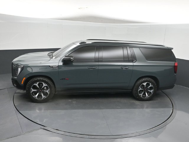 Used 2026 GMC Yukon XL AT4 w/ AT4 Premium Plus Package AWD/4WD image 47