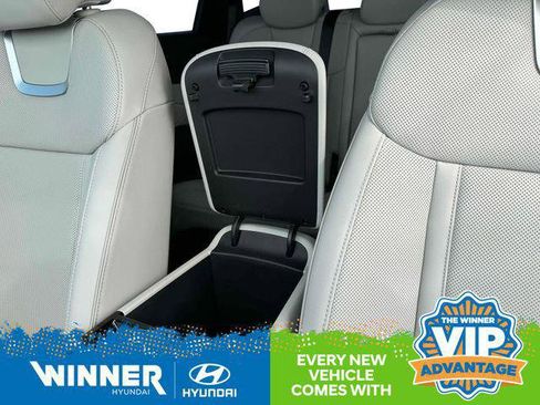 New 2025 Hyundai Tucson Limited image 19