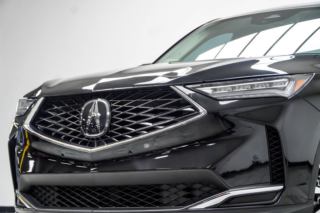 Used 2026 Acura MDX w/ Technology Package FWD image 2