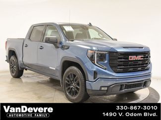 Used 2024 GMC Sierra 1500 Elevation video 1