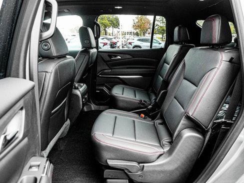 New 2026 Chevrolet Traverse Z71 image 18