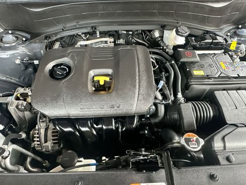 Used 2025 Kia Seltos S FWD image 12
