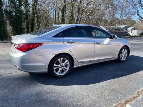 Used 2013 Hyundai Sonata Limited image 3