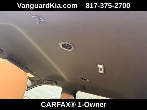 Used 2024 Chevrolet Suburban Premier image 24