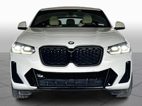 Used 2023 BMW X4 xDrive30i w/ M Sport Package image 4