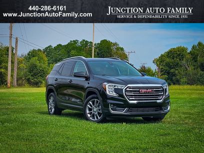 Used 2022 GMC Terrain SLT w/ Infotainment Package II
