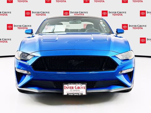 Used 2019 Ford Mustang GT Premium w/ Equipment Group 401A RWD image 2