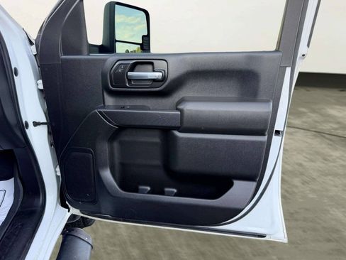 Used 2021 GMC Sierra 3500 4x4 Crew Cab w/ Convenience Package image 27