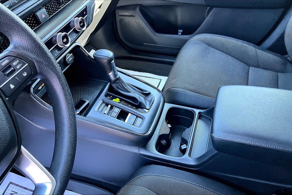 Used 2024 Honda CR-V EX image 8