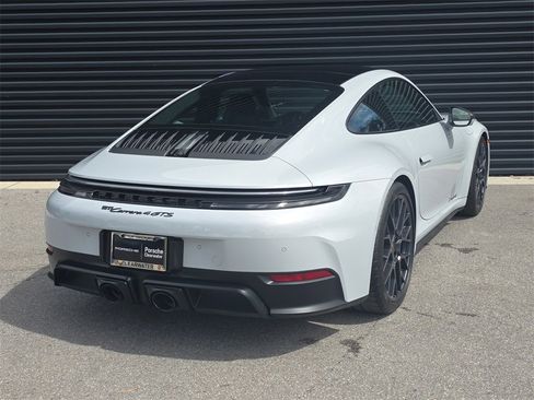 Used 2025 Porsche 911 Carrera 4 GTS image 7