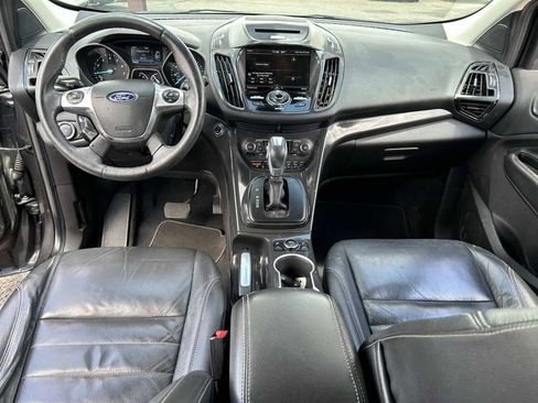 Used 2015 Ford Escape Titanium w/ Equipment Group 301A FWD image 18