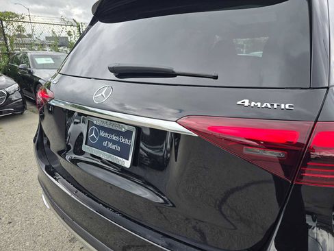 New 2026 Mercedes-Benz GLE 450 4MATIC image 15