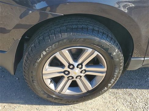 Used 2017 Chevrolet Traverse LT image 5