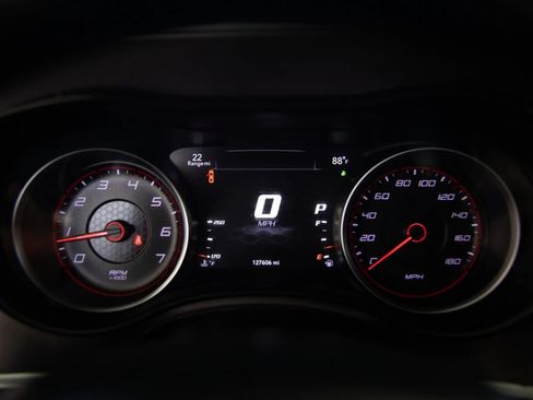 Used 2019 Dodge Charger Scat Pack RWD image 35
