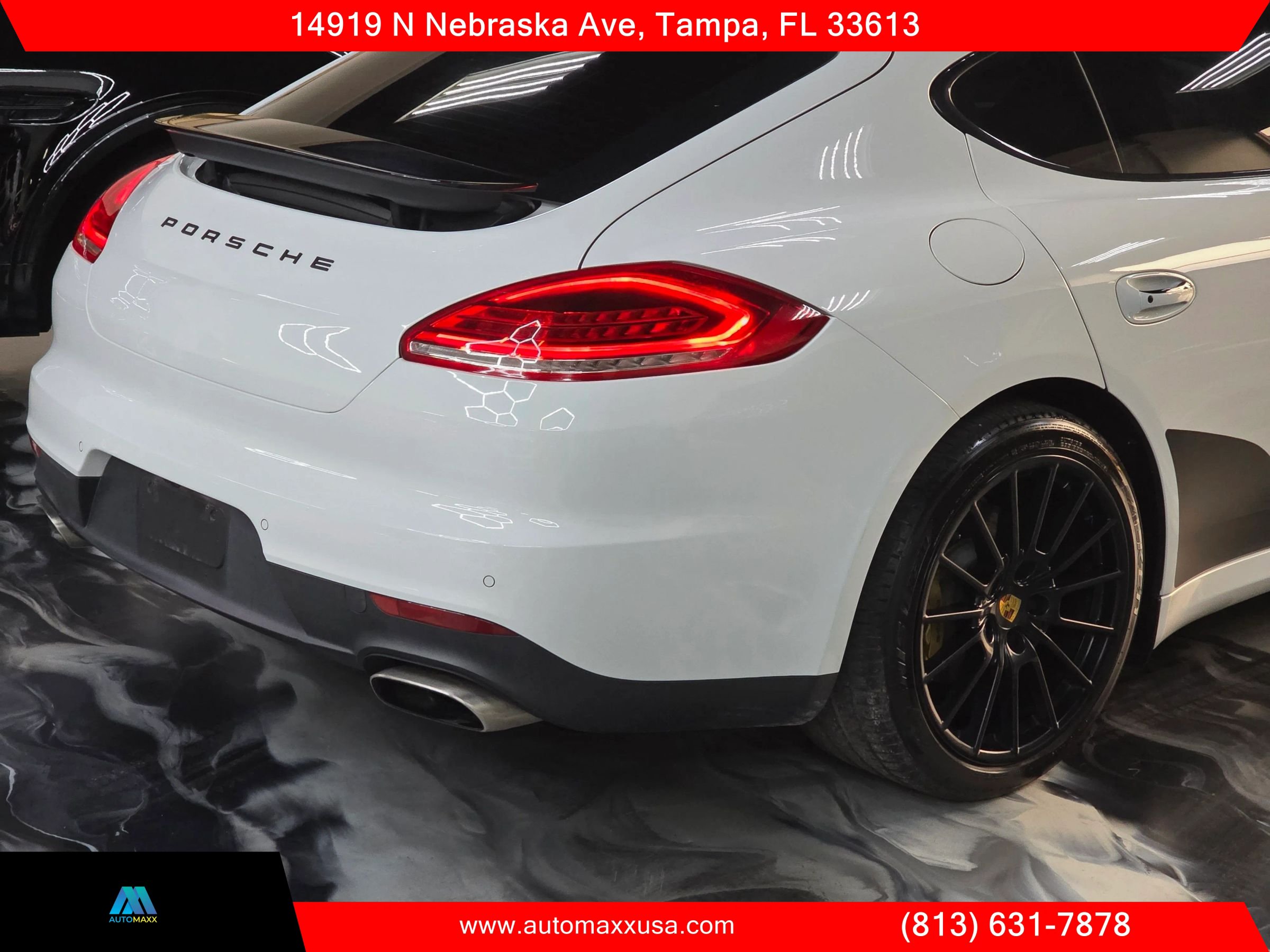 Used 2016 Porsche Panamera AWD/4WD image 10