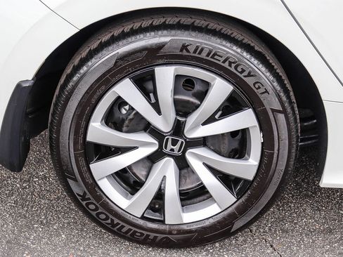Certified 2026 Honda Civic LX image 9